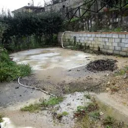 il terreno su cui costruire la piscina